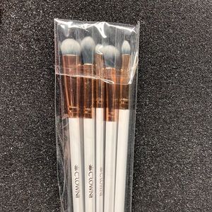Crown All Eyes on You 5 Piece Luxe Brush Set